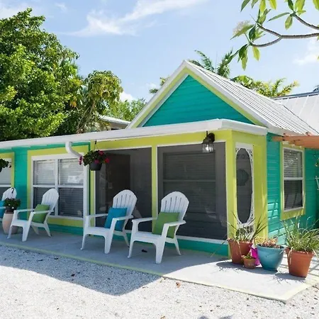 Corys Coastal Cottage